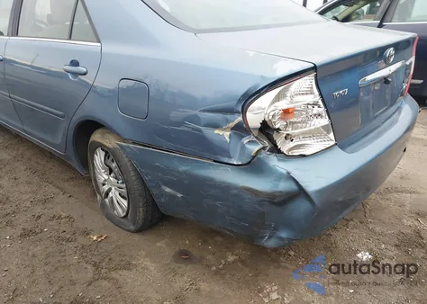 2003 Toyota Camry Le from USA, damaged, VIN 4T1BE30K63U768443